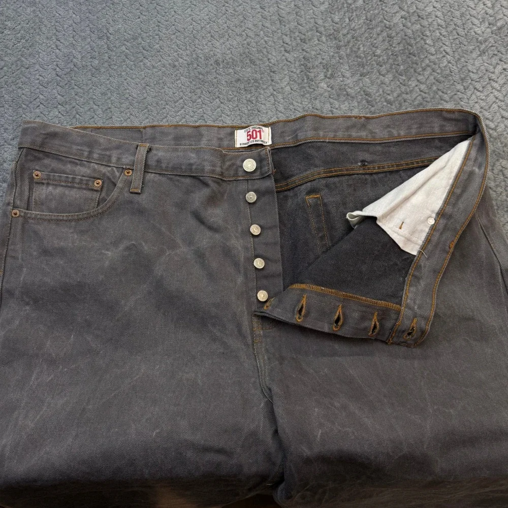 Levi's 501 Jeans Mens 46x23 Straight Wide Leg Grey Cotton Button Fly Vintage 00s